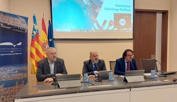 Representatives of the maritime and inland waterway transport sector meet at the Port of Valencia to promote decarbonisation