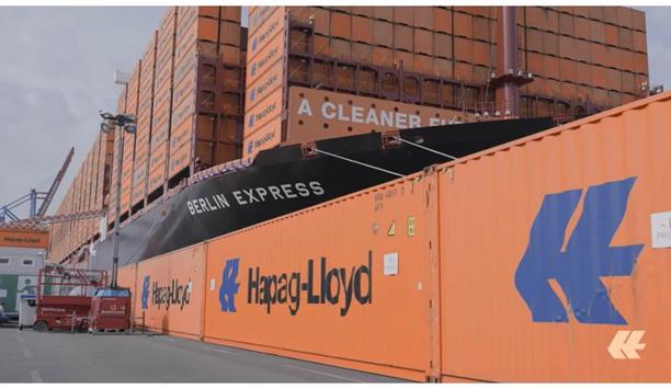 The ceremonial christening of the new "Berlin Express" in Hamburg | Hapag-Lloyd